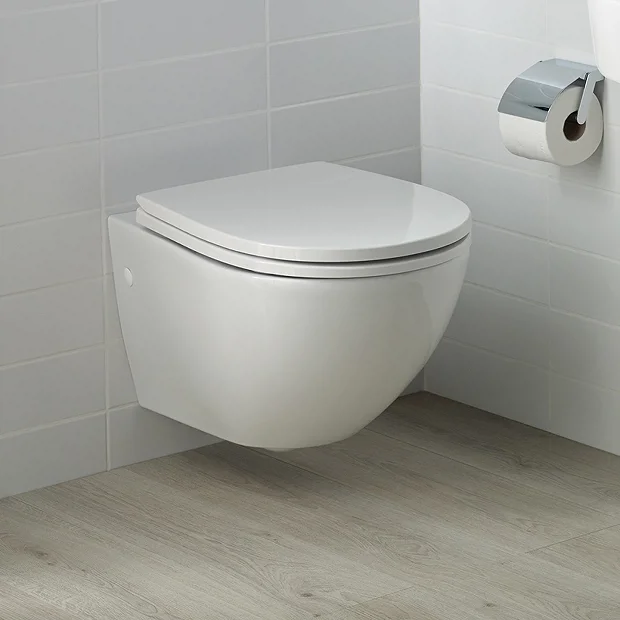 Ideal Standard White Toilet Seat & Cover 5 Ideal Standard White Toilet Seat & Cover - Image 3