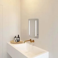 Brooklyn 390 X 500mm Battery Operated Illuminated LED Mirror -Shower Room Shop gs3x5bt d4n